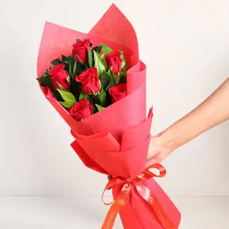 Bunch Of 6 Red Roses